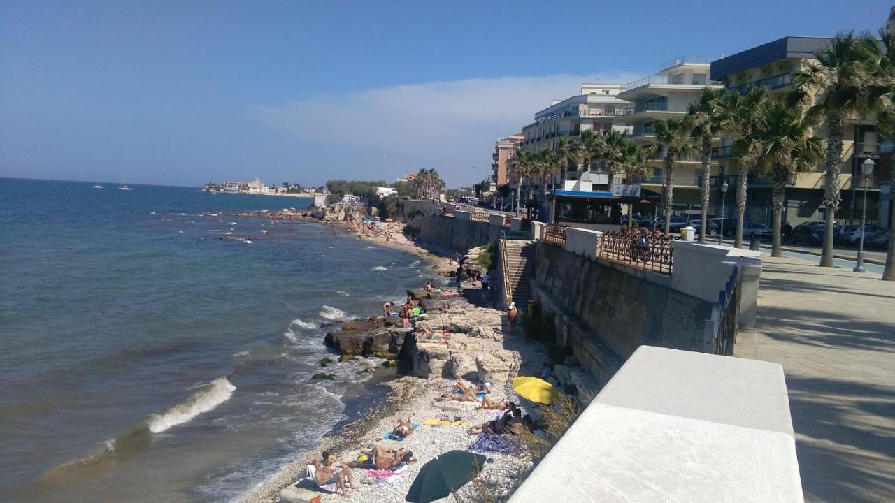 Antico Molino Acomodação com café da manhã Trani Exterior foto